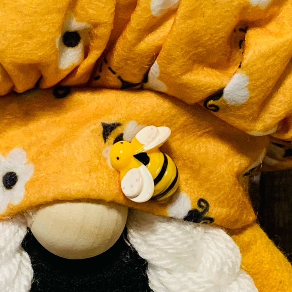 Bee Chef Gnome - Picture 3 of 7